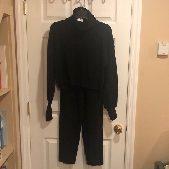 Silk and Salt lounge set . Size small . Runs like an extra small . - Picture 1 of 4